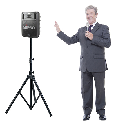 Portable PA system with wireless microphone